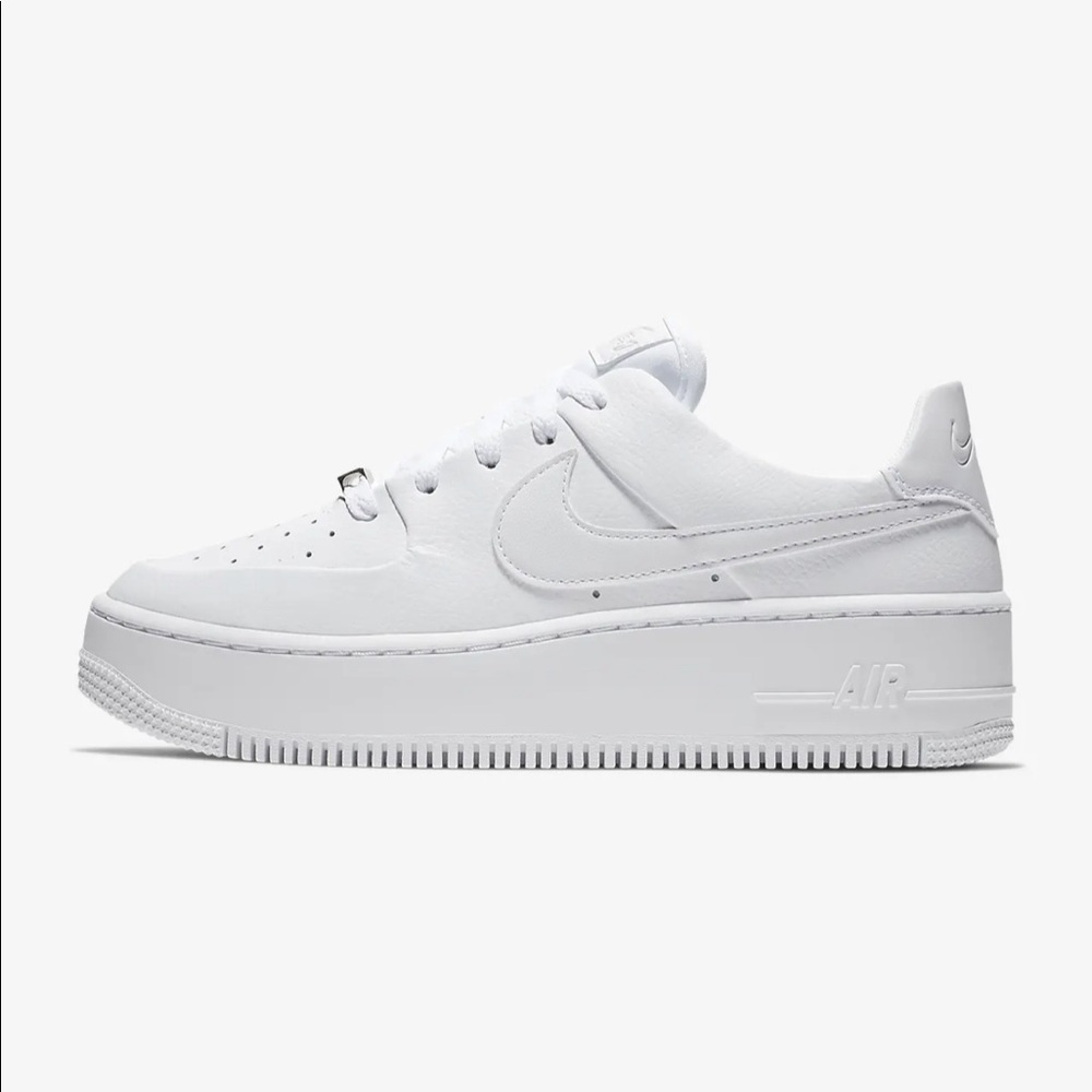 Nike Air Force 1 Sage Low